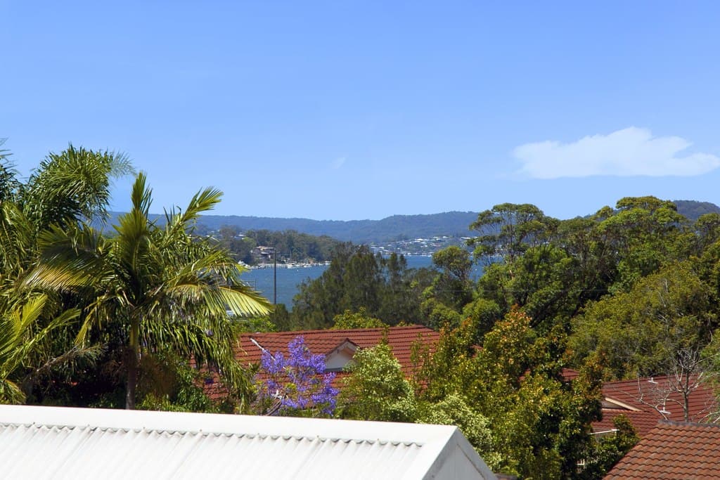 25/13-15 Moore Street, West Gosford - Image 1