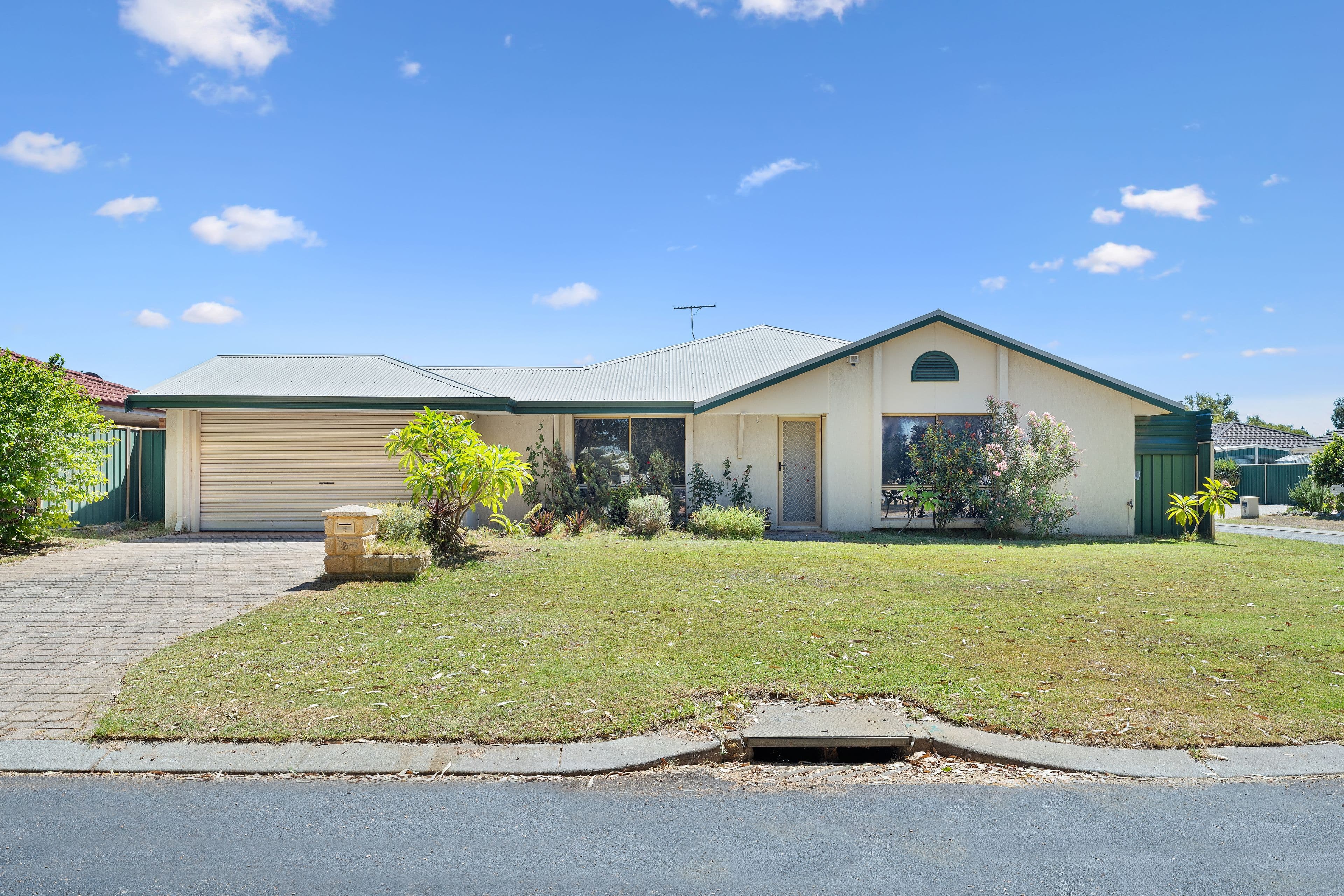 2 Bayonne Gardens, Port Kennedy WA 6172, Port Kennedy - Image 1