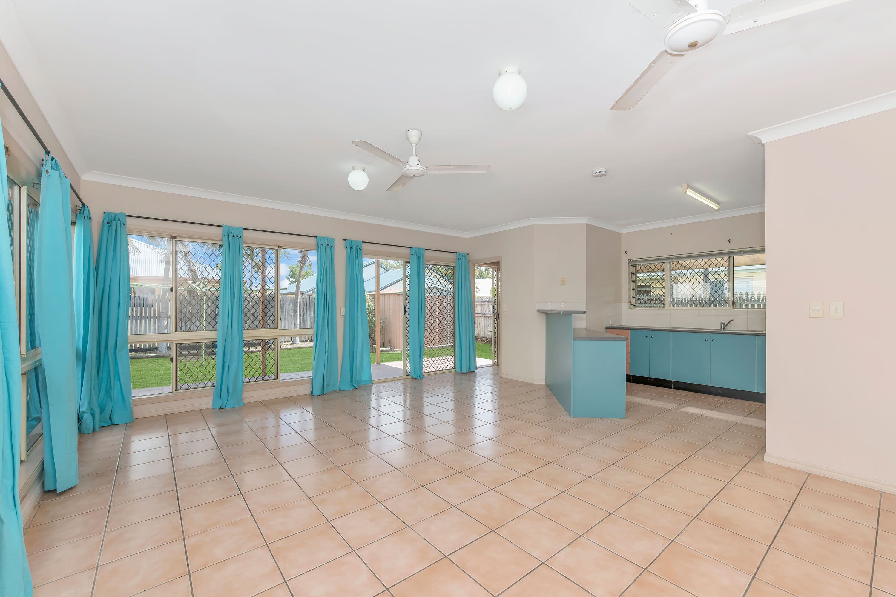 10 Sweetgum Place, Kirwan QLD 4817, Kirwan - Thumbnail 2