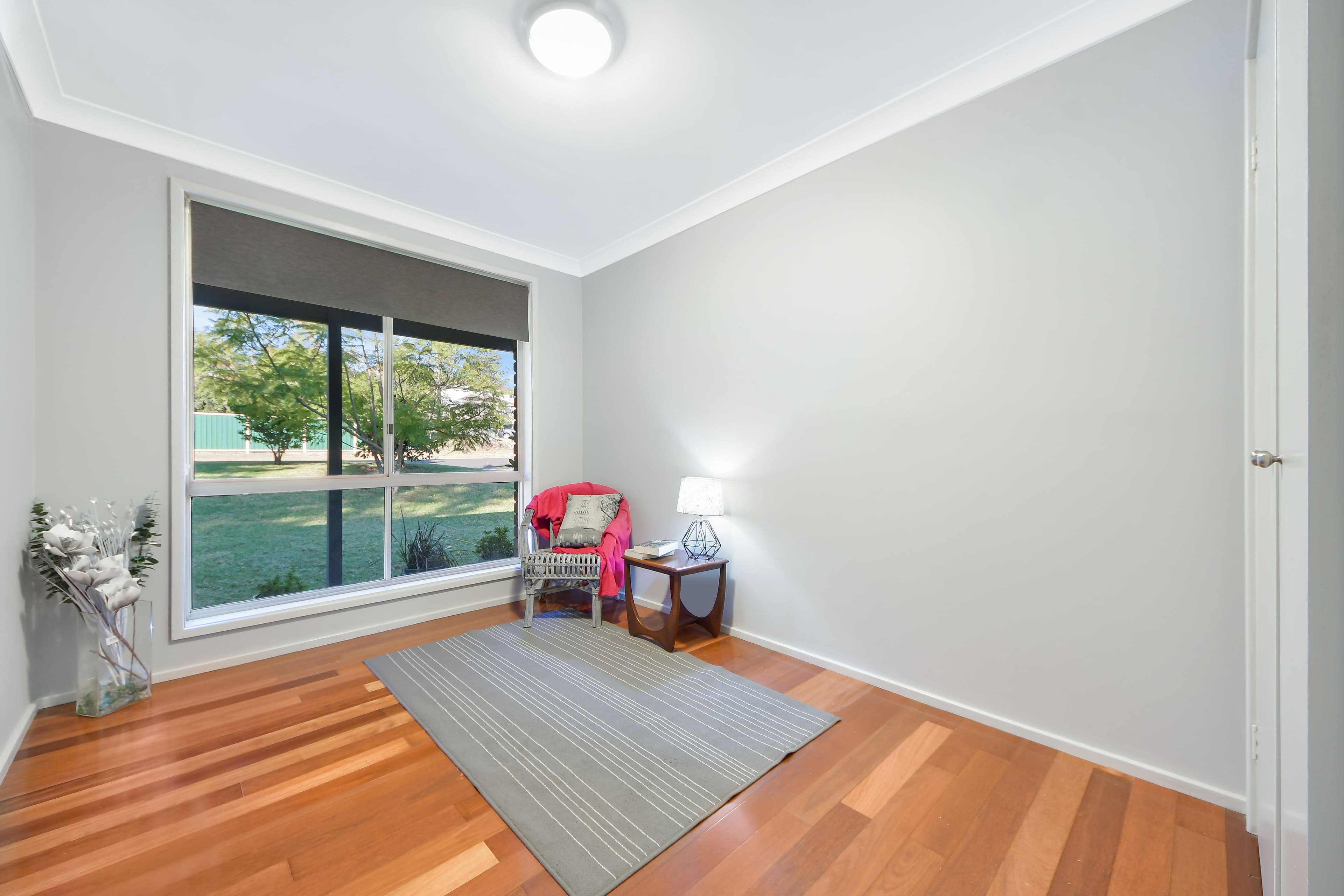 1 Maple Avenue, The Oaks - Thumbnail 8