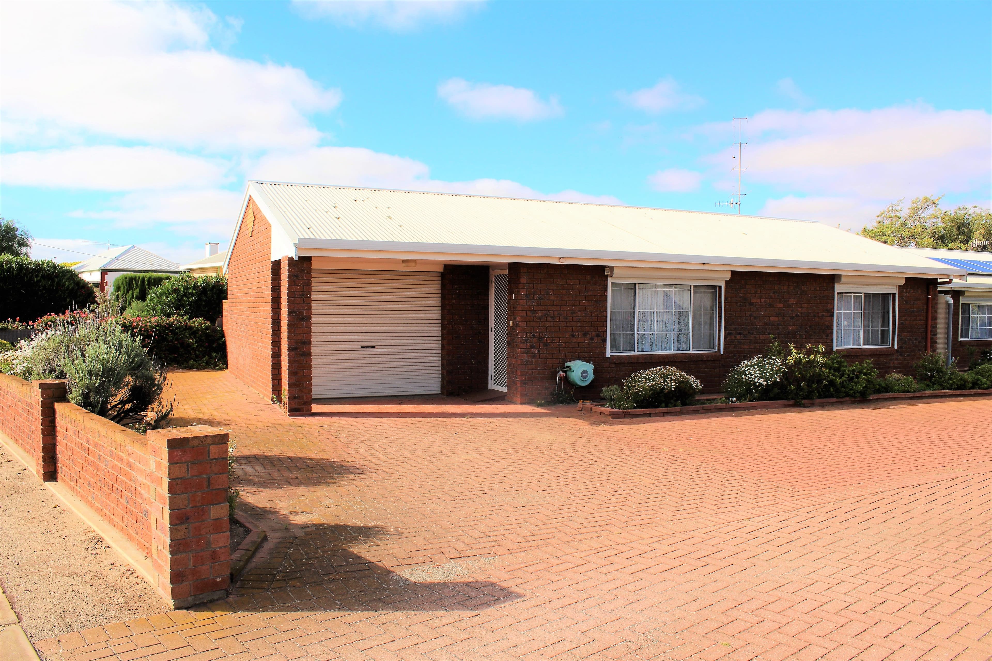 12 Lipson Road, Tumby Bay SA 5605, Tumby Bay - Image 1