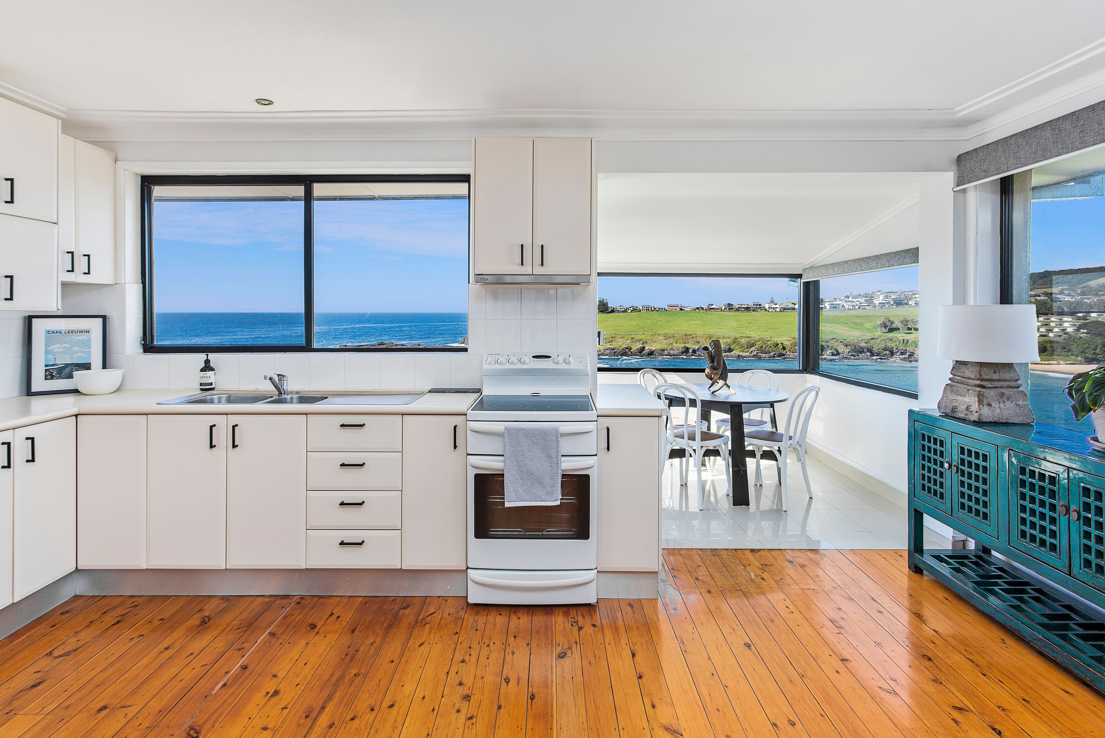 83 Tingira Crescent, Kiama NSW 2533, Kiama - Thumbnail 2