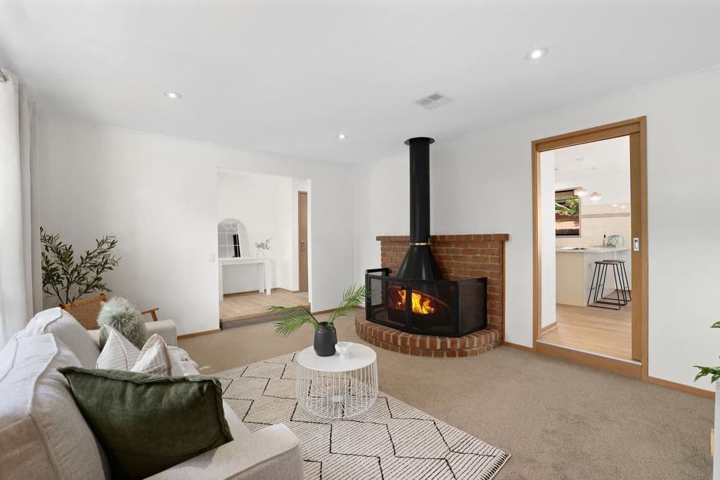 102 Tower Road, Werribee VIC 3030, Werribee - Thumbnail 3
