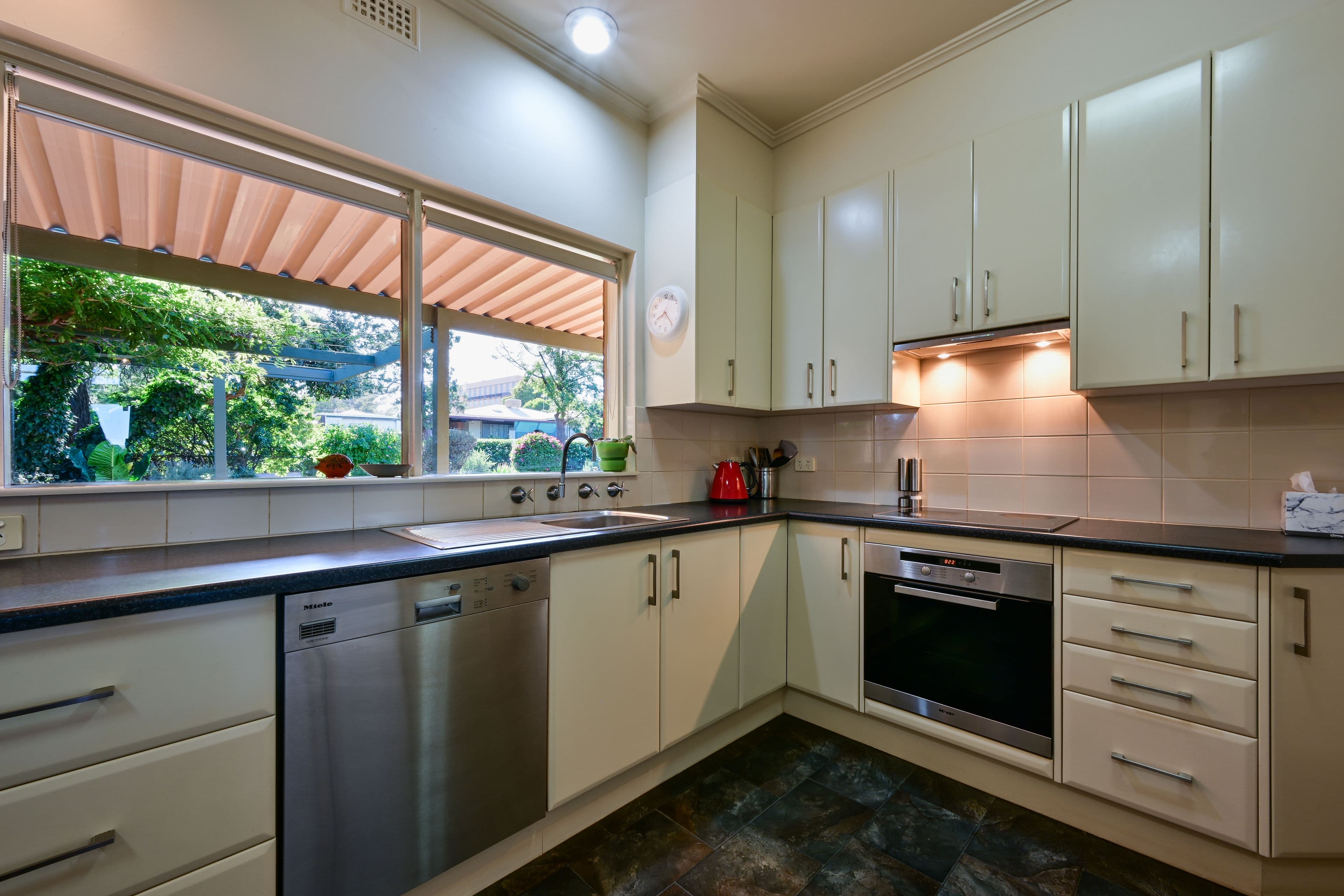 4 Leslie Street, Port Augusta SA 5700, Port Augusta - Thumbnail 6