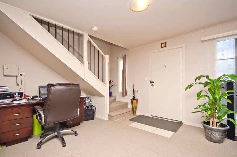 24 Hughes Court, WALKLEY HEIGHTS SA 5098, Walkley Heights - Thumbnail 2