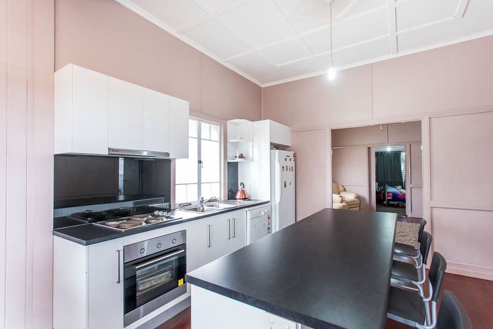 1 Hinton Street, Goodna QLD 4300, Goodna - Thumbnail 4