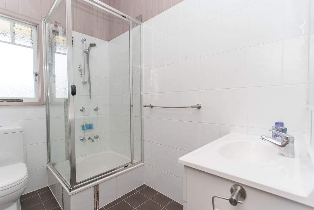 1 Hinton Street, Goodna QLD 4300, Goodna - Thumbnail 7