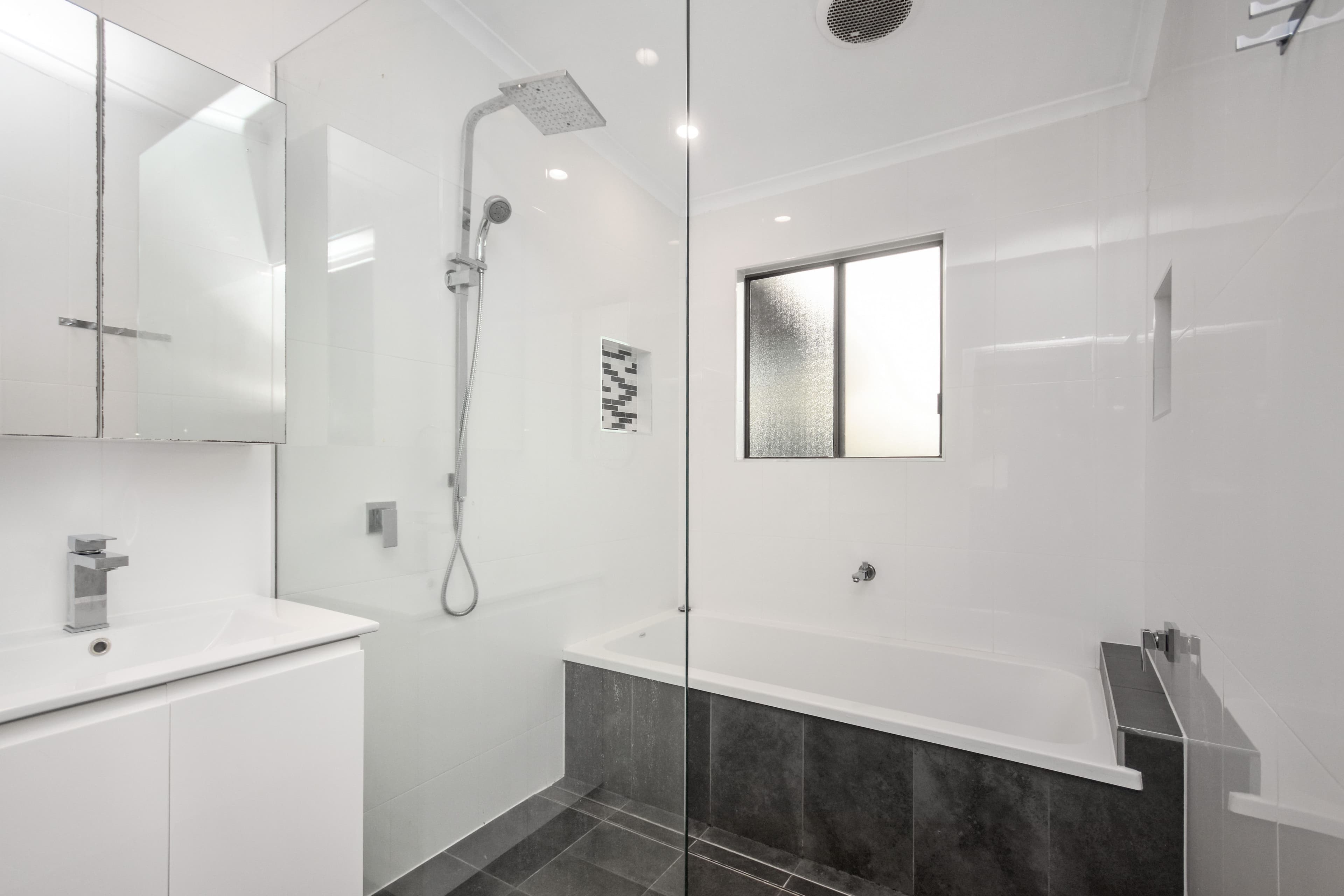 30 Robyn Street, Burpengary QLD 4505, Burpengary - Thumbnail 5