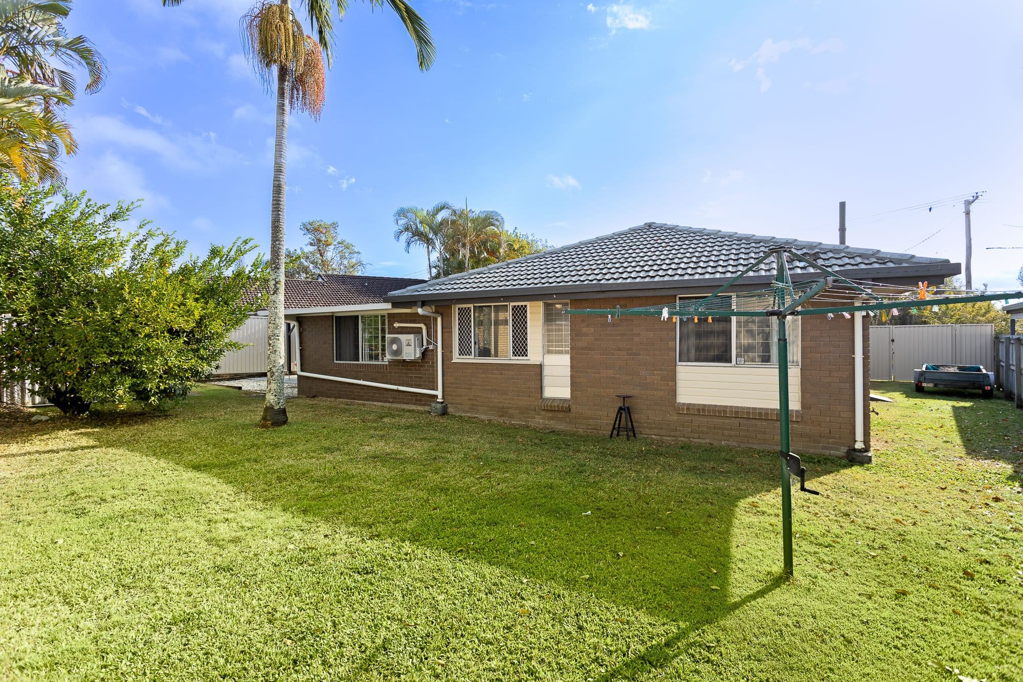 16 Sutherland Street, Redcliffe QLD 4020, Redcliffe - Thumbnail 3