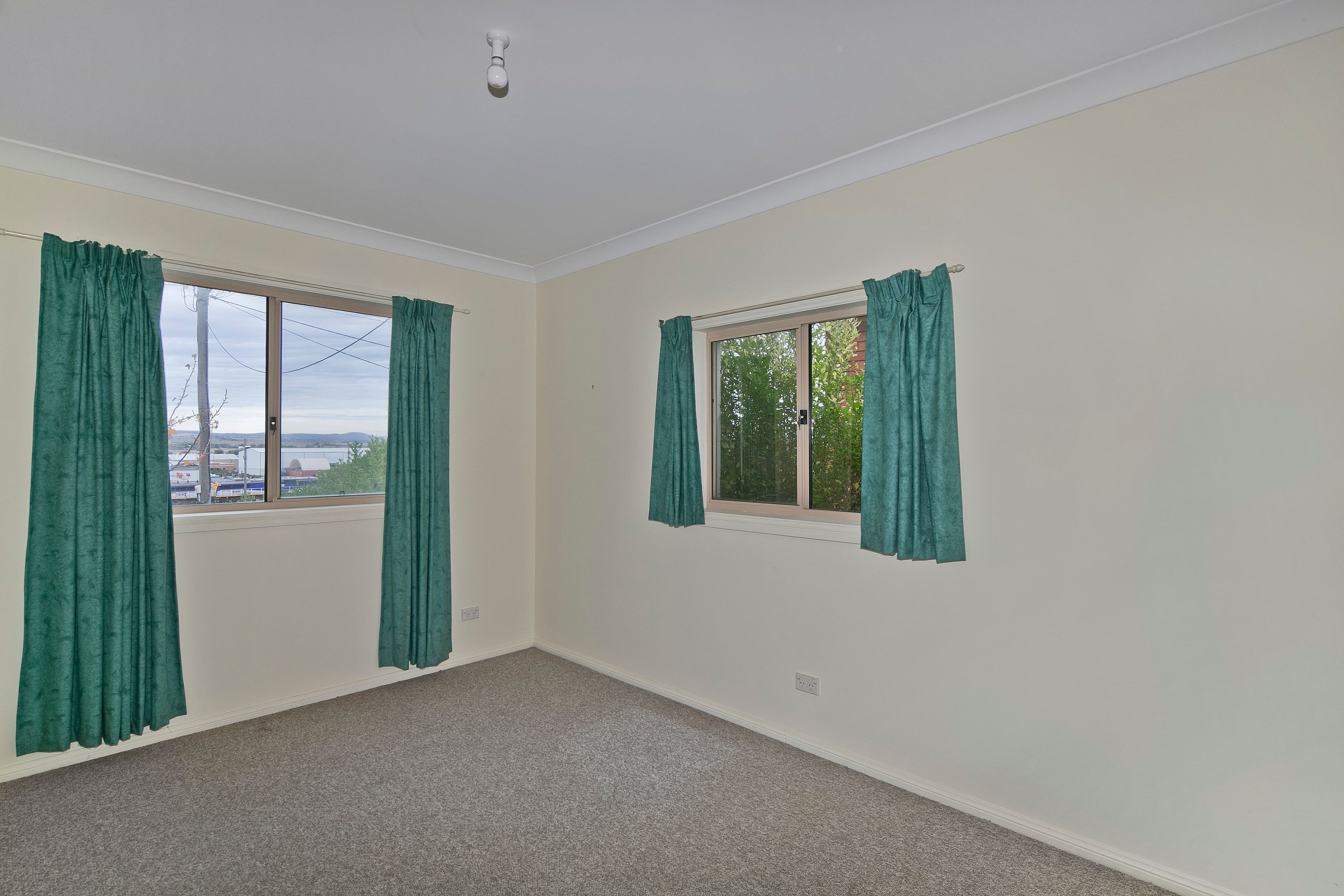 54 Sloane Street, Goulburn - Thumbnail 5