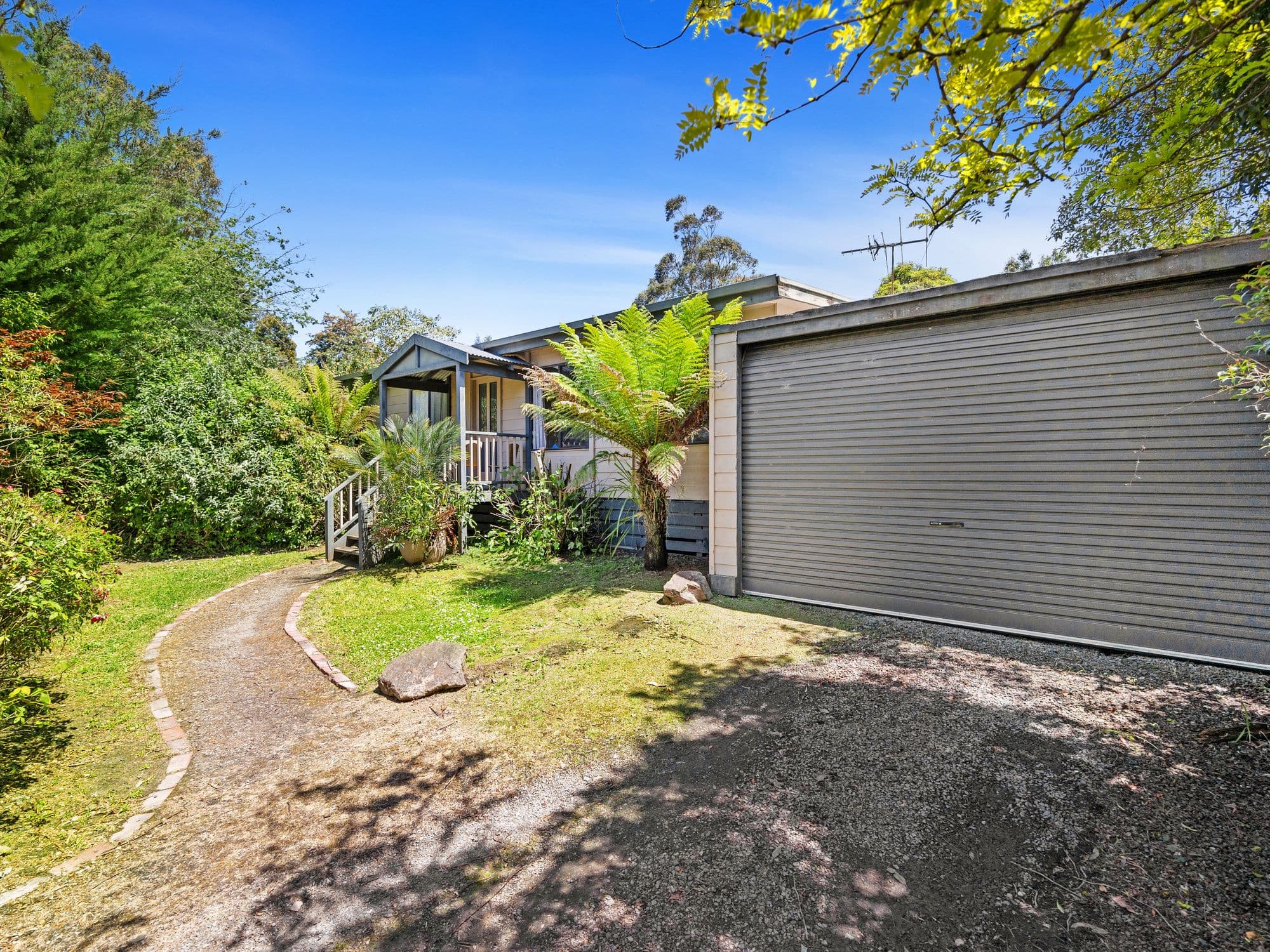 12 Park Street, Wandin North VIC 3139, Wandin North - Thumbnail 2