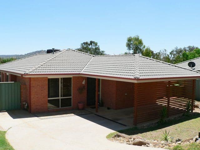 6 Honeysuckle Way, THURGOONA NSW 2640, Thurgoona - Image 1