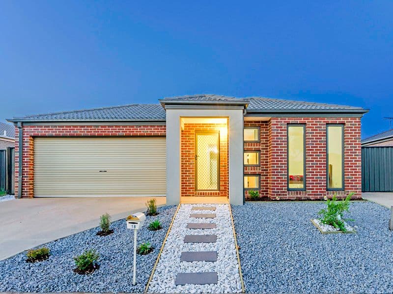 18 Billabong Crescent, Tarneit VIC 3029, Tarneit - Image 1