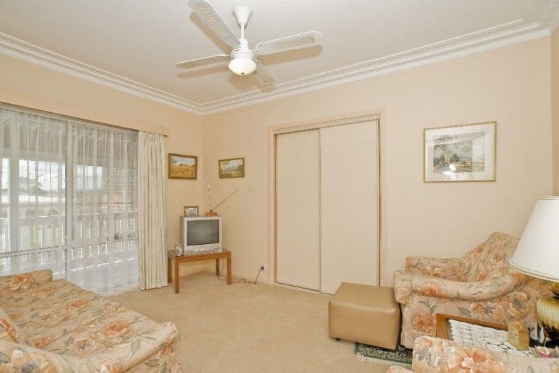 16 Celeste Court, CHIRNSIDE PARK VIC 3116, Chirnside Park - Thumbnail 4