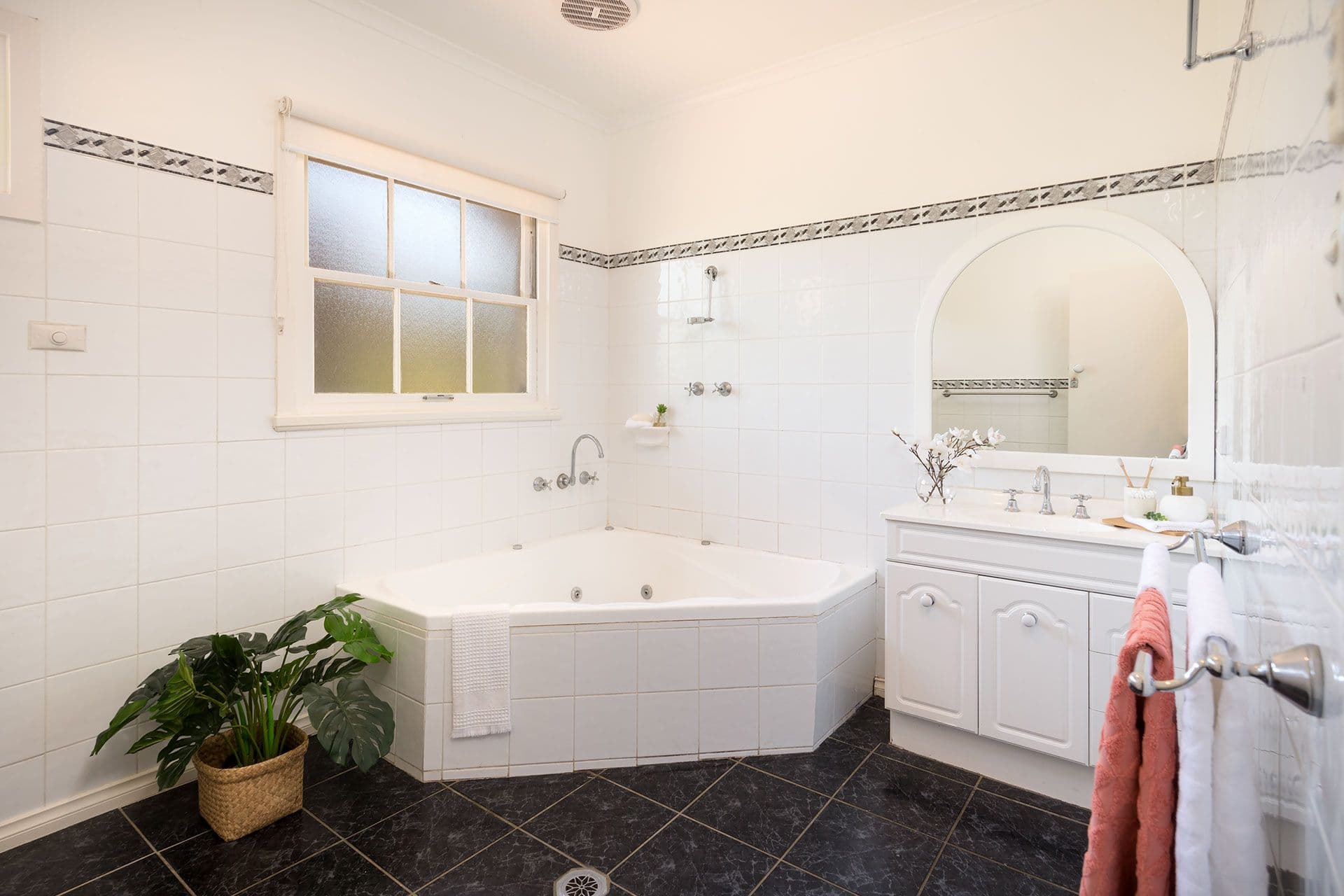204 Walsh Street, East Albury - Thumbnail 7