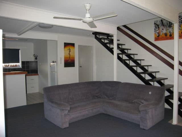 6 Wentford Street, MACKAY QLD 4740, Mackay - Thumbnail 3