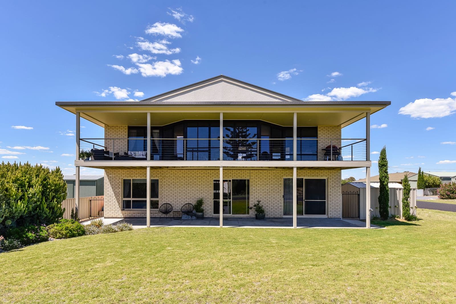 221 Marine Parade, Kingston Se SA 5275, Kingston Se - Image 1