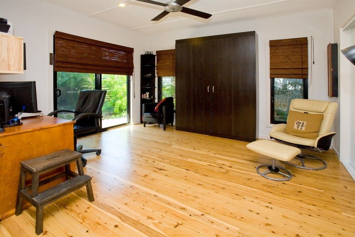 194 Beddoes Street, HOLLAND PARK QLD 4121, Holland Park - Thumbnail 2