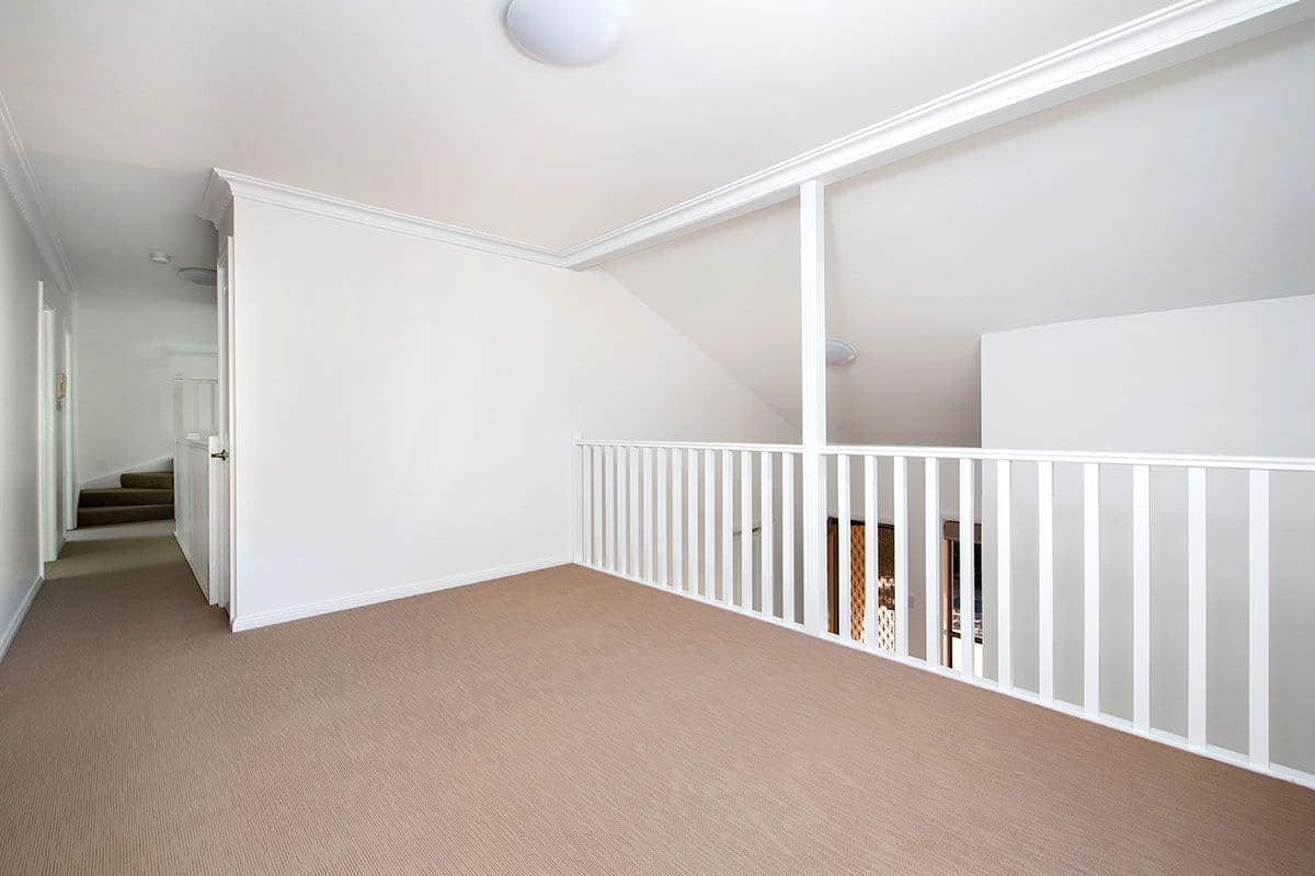 57 Jervis Drive, Illawong NSW 2234, Illawong - Thumbnail 3