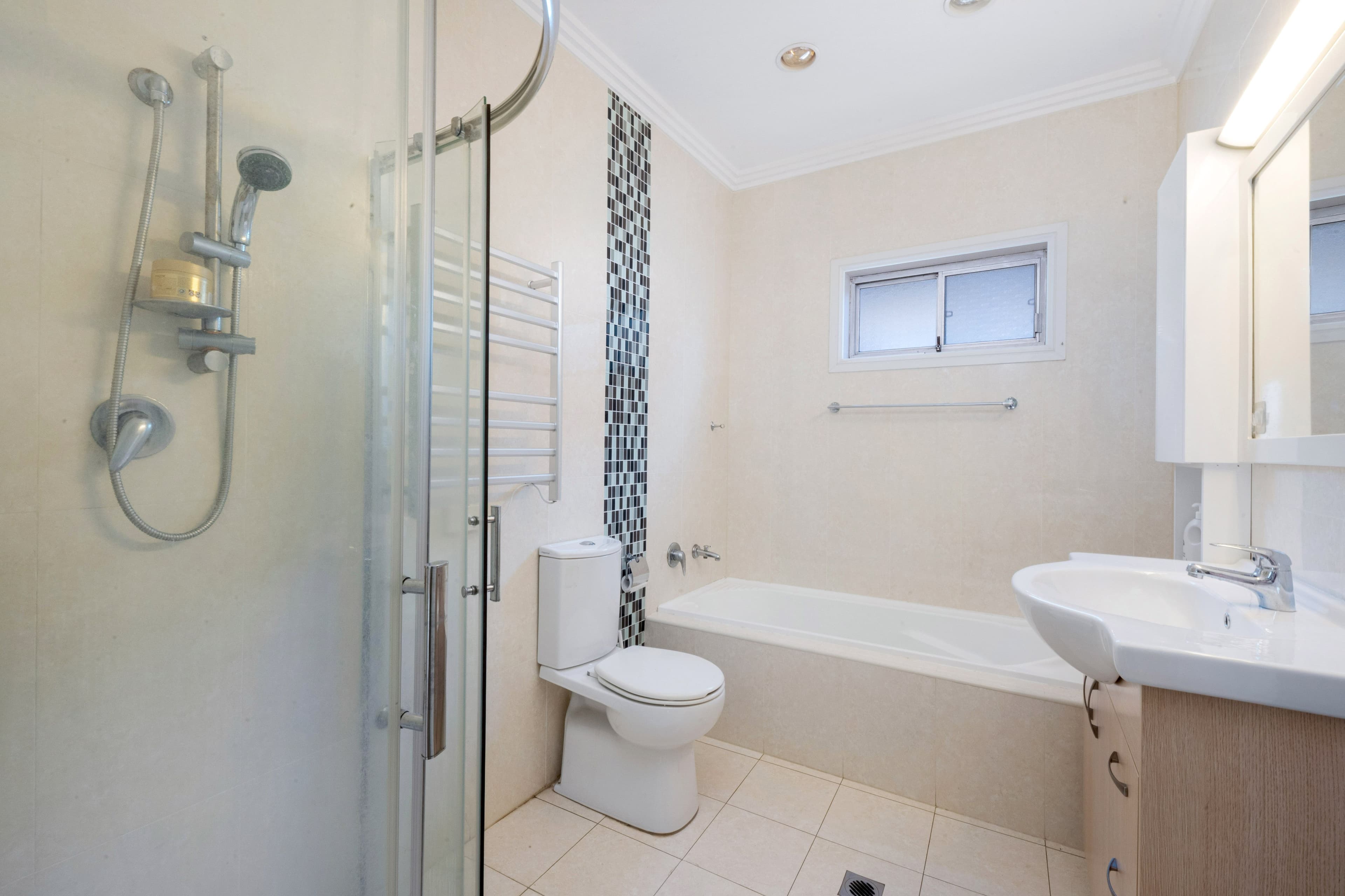 4 Morris Street, Regents Park NSW 2143, Regents Park - Thumbnail 6