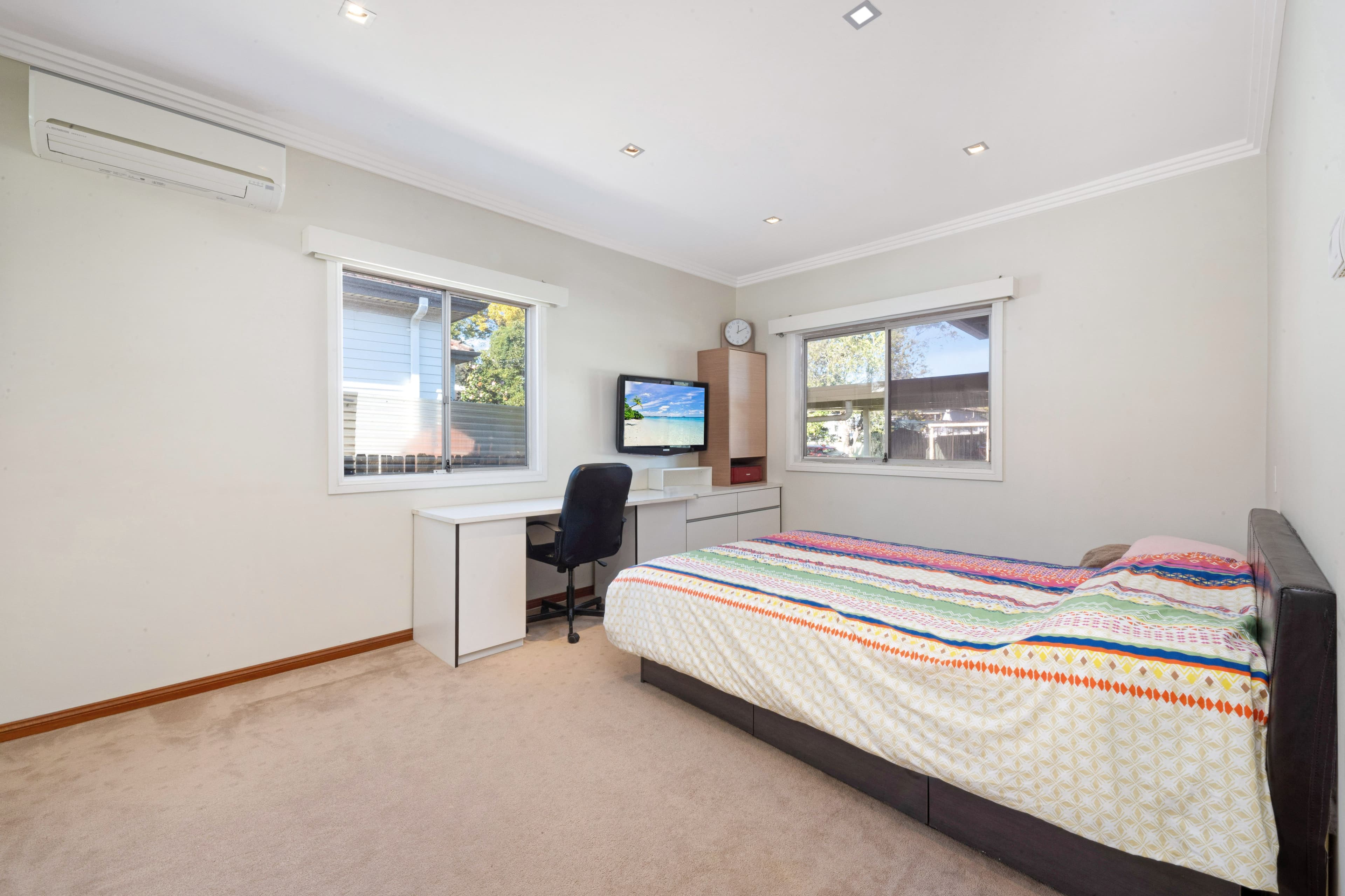 4 Morris Street, Regents Park NSW 2143, Regents Park - Thumbnail 7