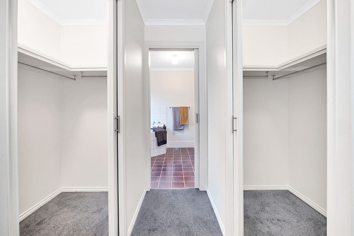 3 Muirfield Close, Cranbourne VIC 3977, Cranbourne - Thumbnail 4