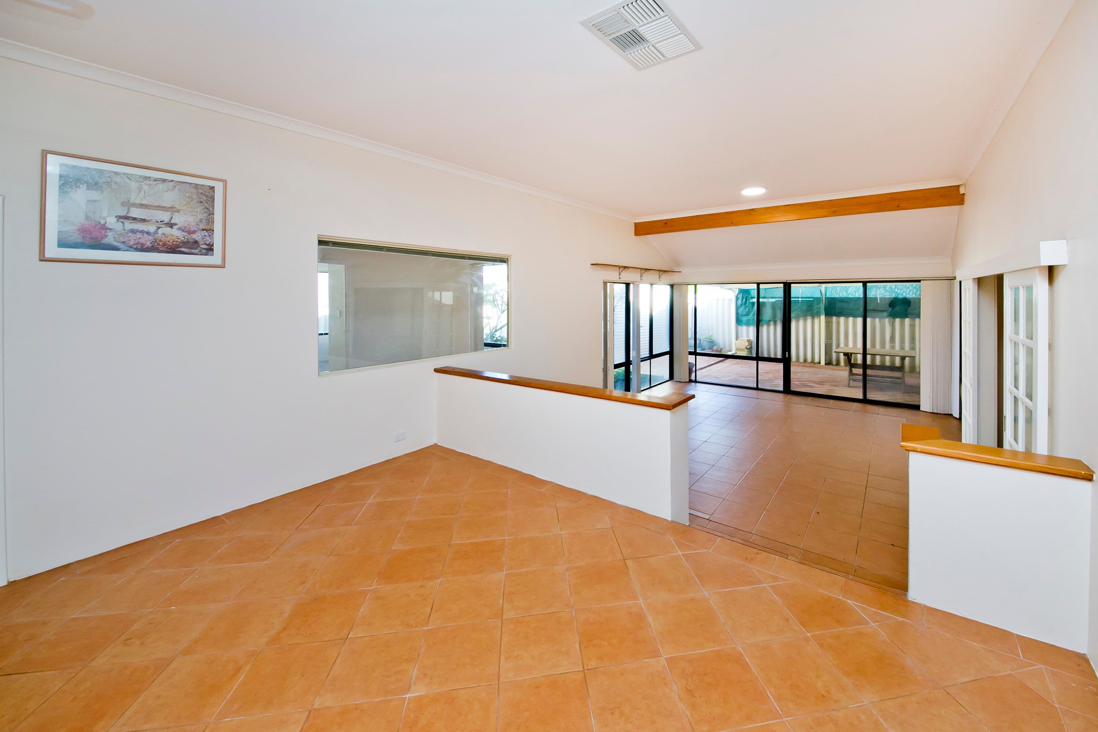 12 Laura Rise, Marangaroo WA 6064, Marangaroo - Thumbnail 3