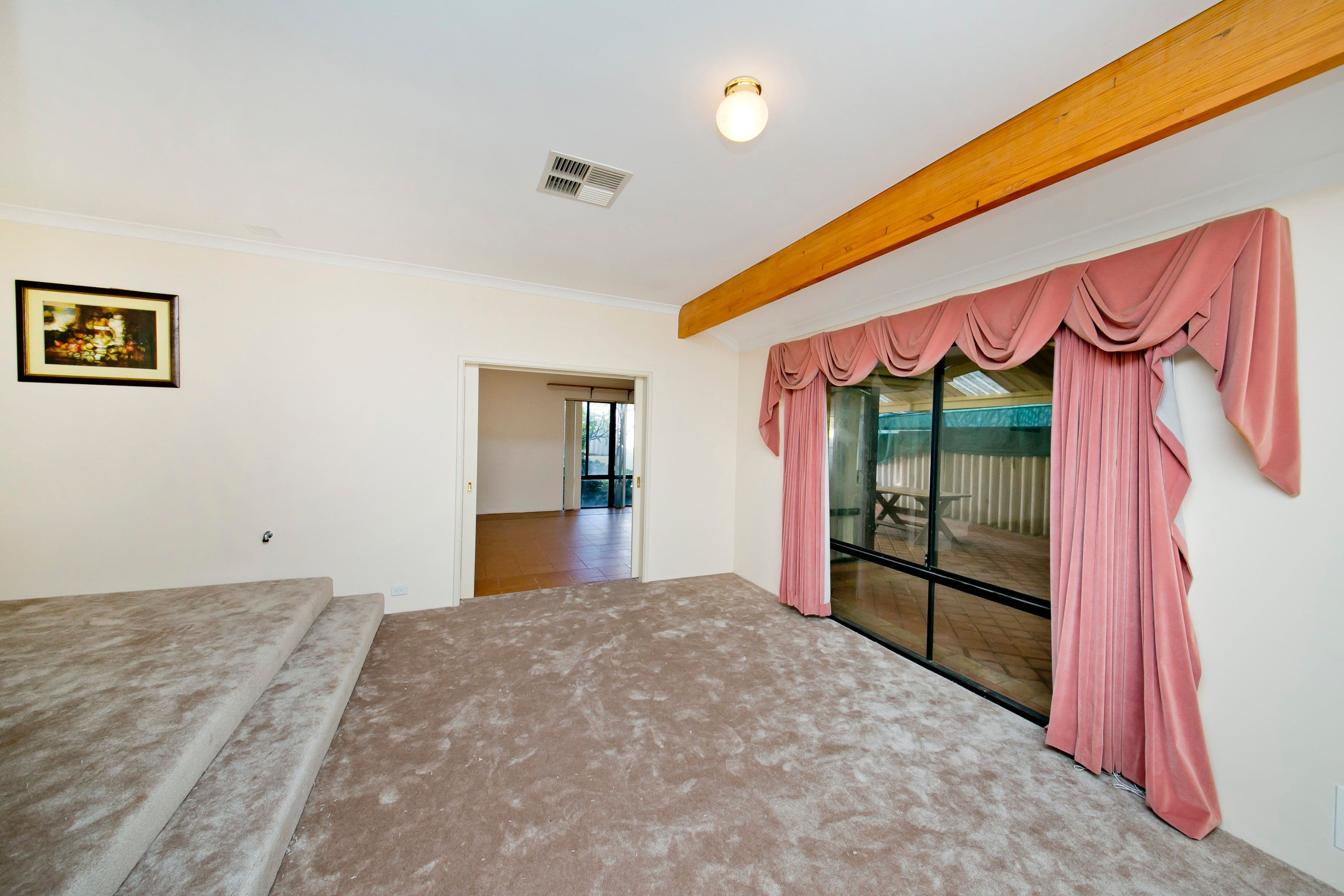 12 Laura Rise, Marangaroo WA 6064, Marangaroo - Thumbnail 4