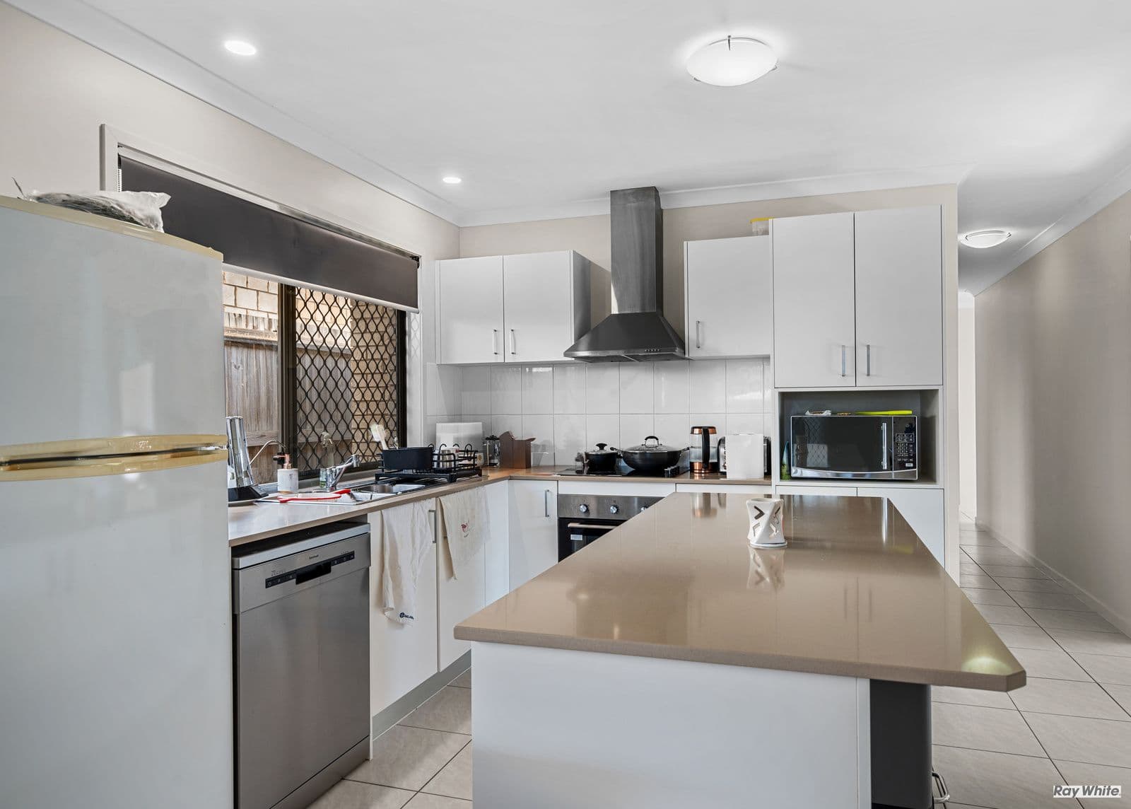 4 Quail Court, Redbank Plains QLD 4301, Redbank Plains - Thumbnail 3