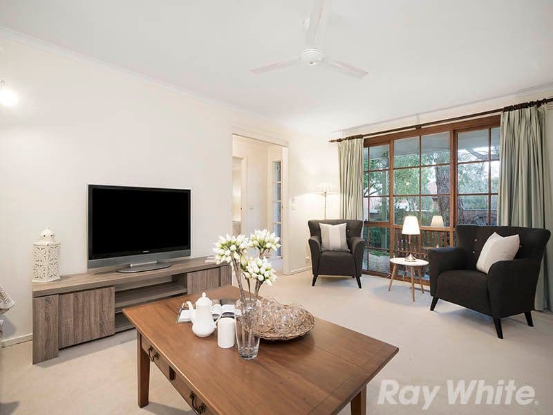 26 Albenca Street, Mentone VIC 3194, Mentone - Thumbnail 2