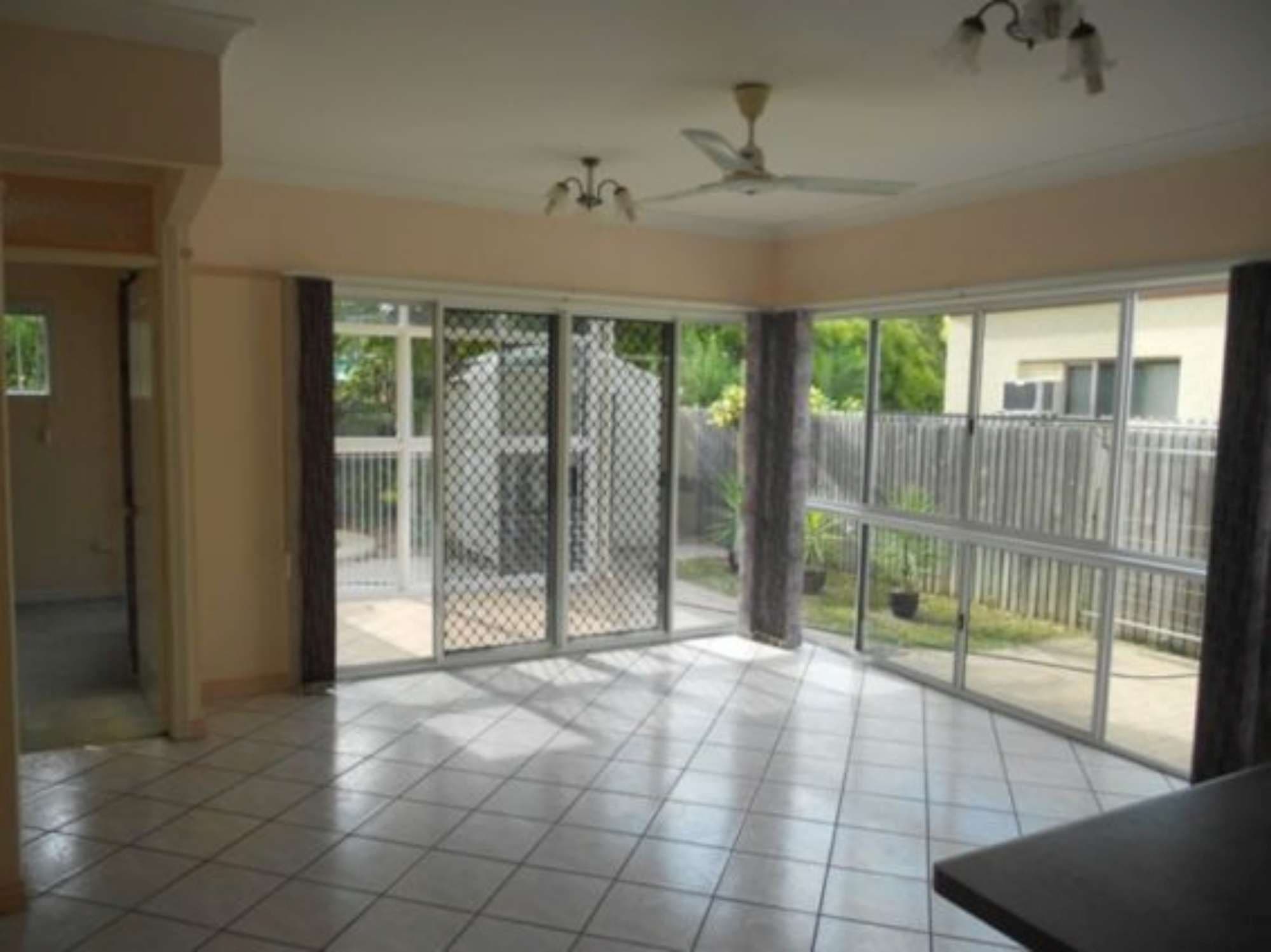 15 Cocos Place, KIRWAN QLD 4817, Kirwan - Thumbnail 4
