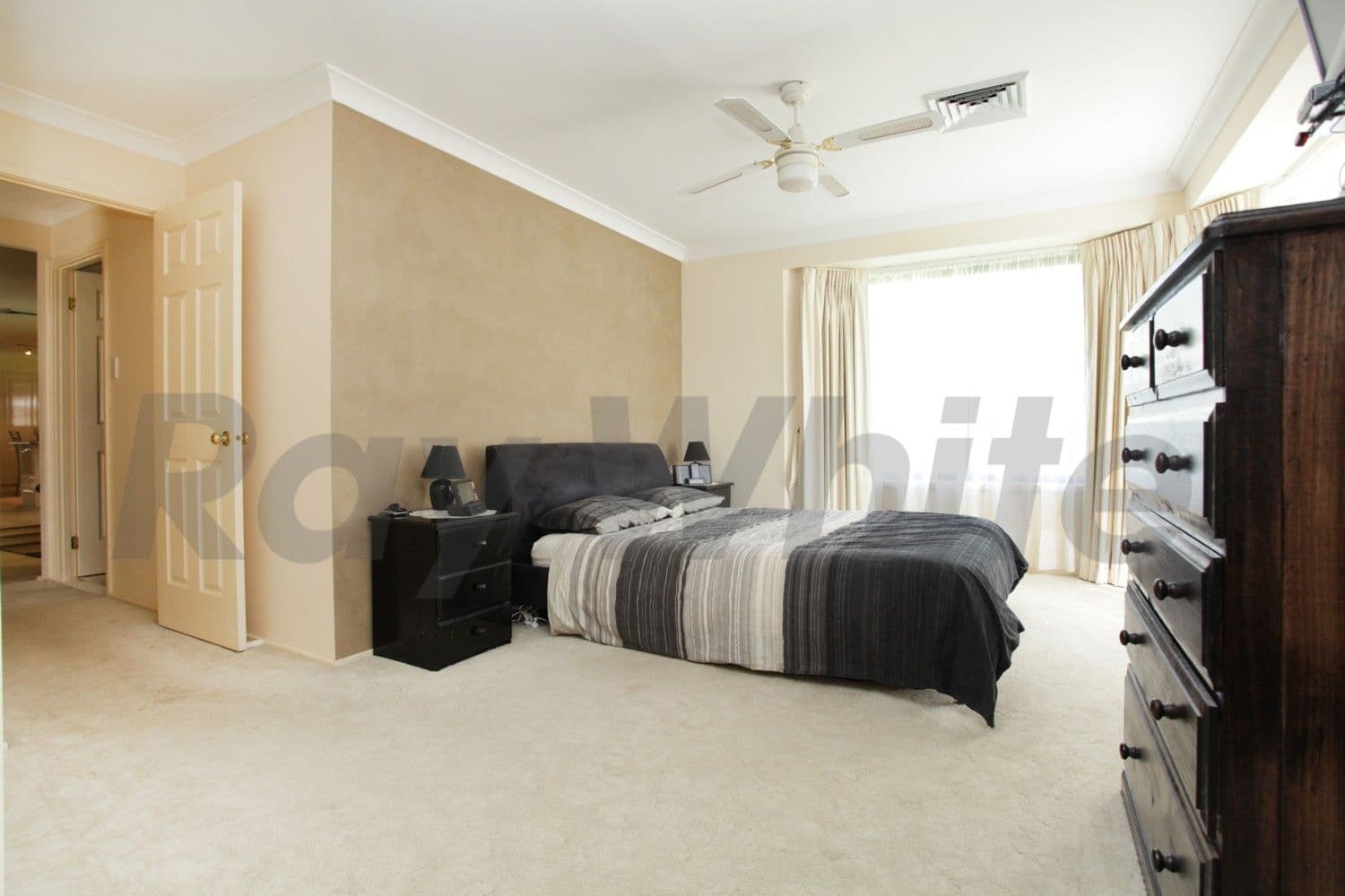 21 Lakewood Terrace, GLENMORE PARK NSW 2745, Glenmore Park - Thumbnail 8