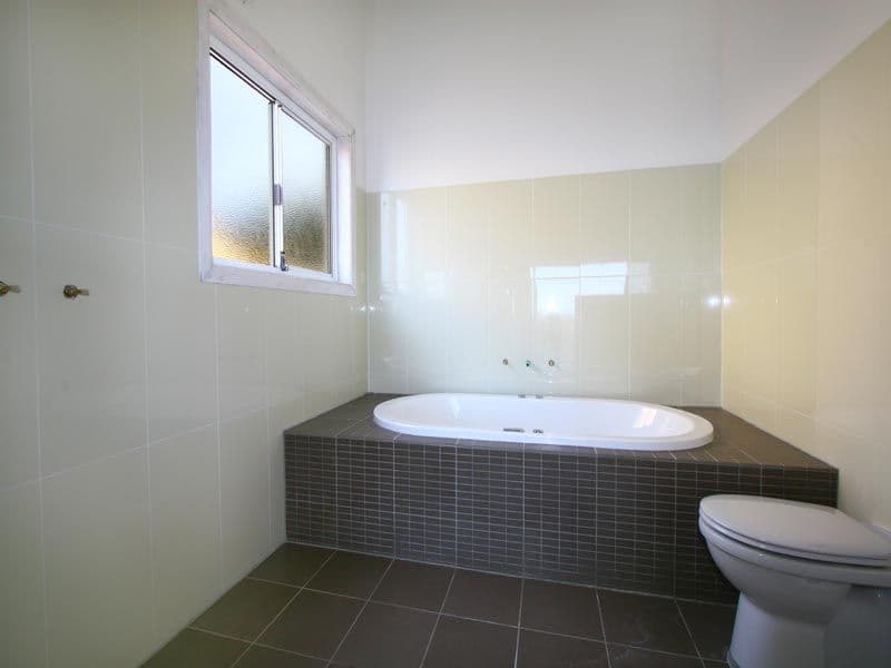 33  Helsal Circuit, SHELL COVE NSW 2529, Shell Cove - Thumbnail 7