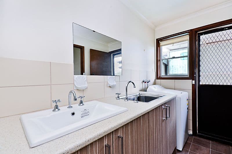 15 Ann Street, GEELONG WEST VIC 3218, Hill Top - Thumbnail 4