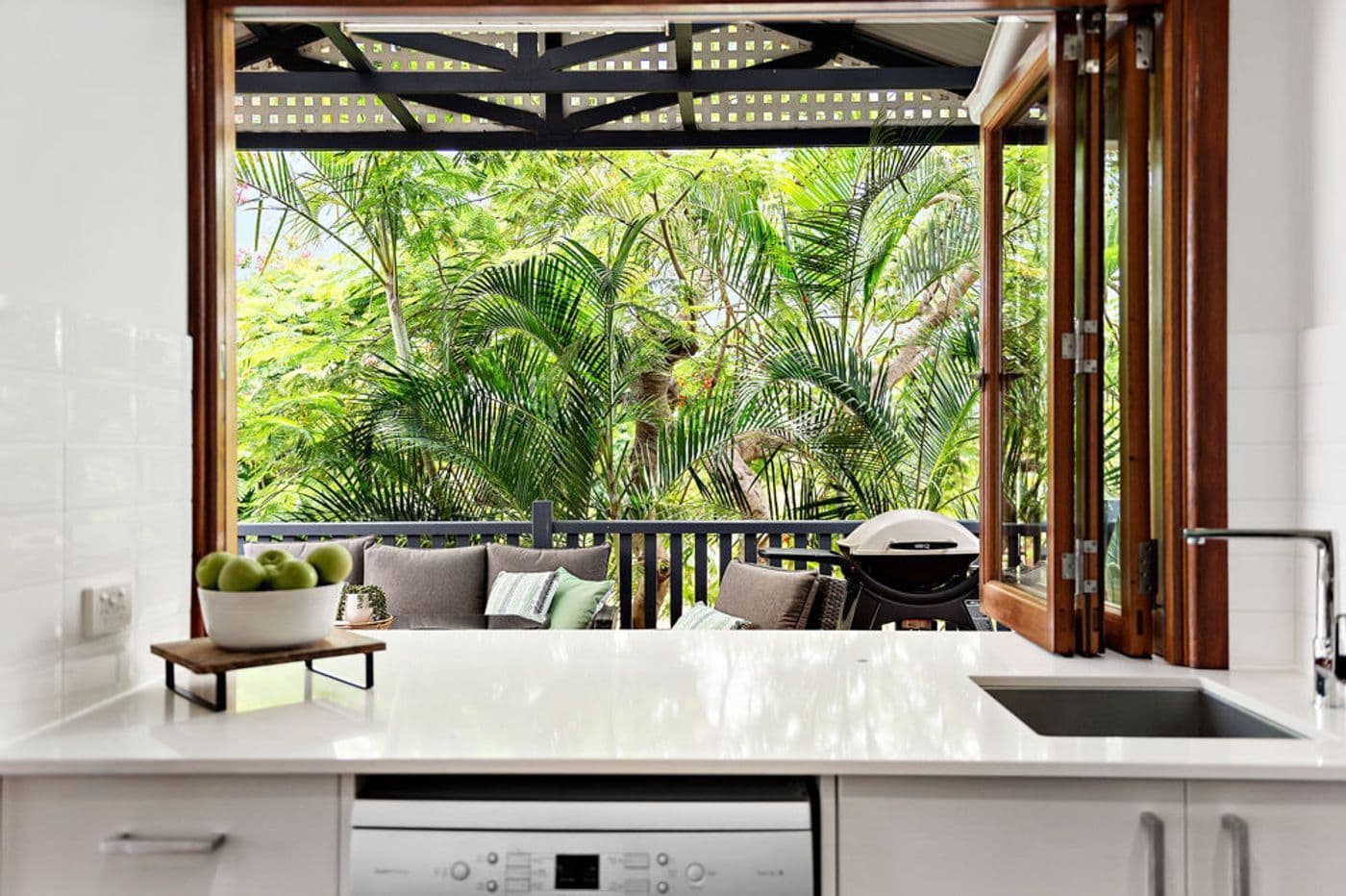 15 Ansford Street, Stafford Heights QLD 4053, Stafford Heights - Thumbnail 2