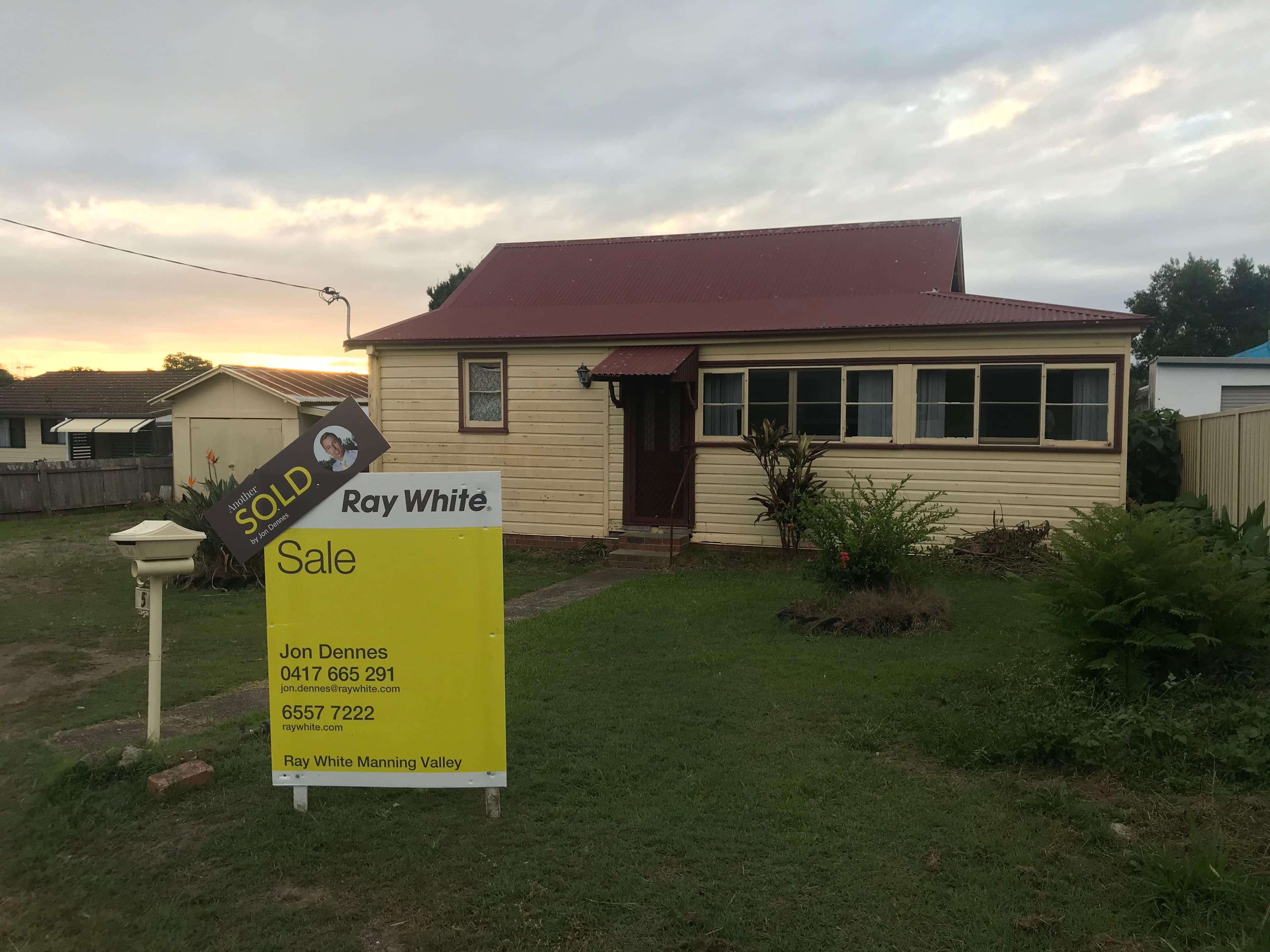 5 Commerce Lane, Taree - Image 1