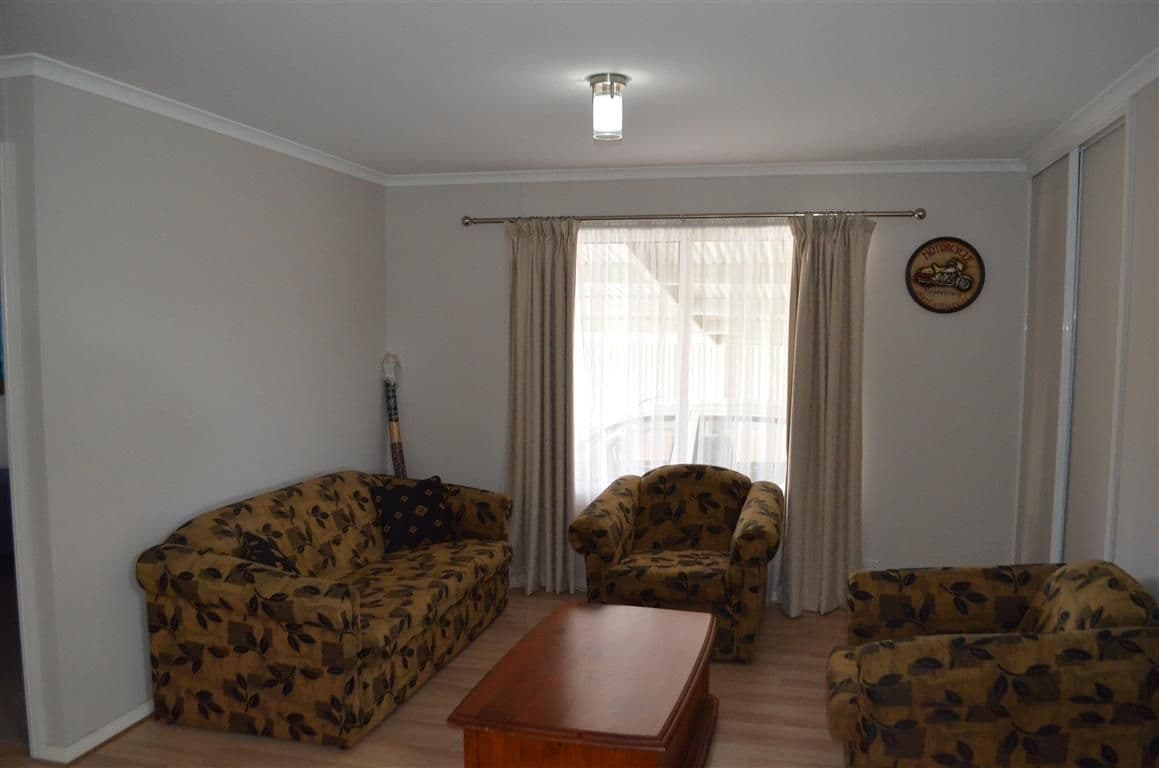 8 McAlister Street, Tumut NSW 2720, Tumut - Thumbnail 6