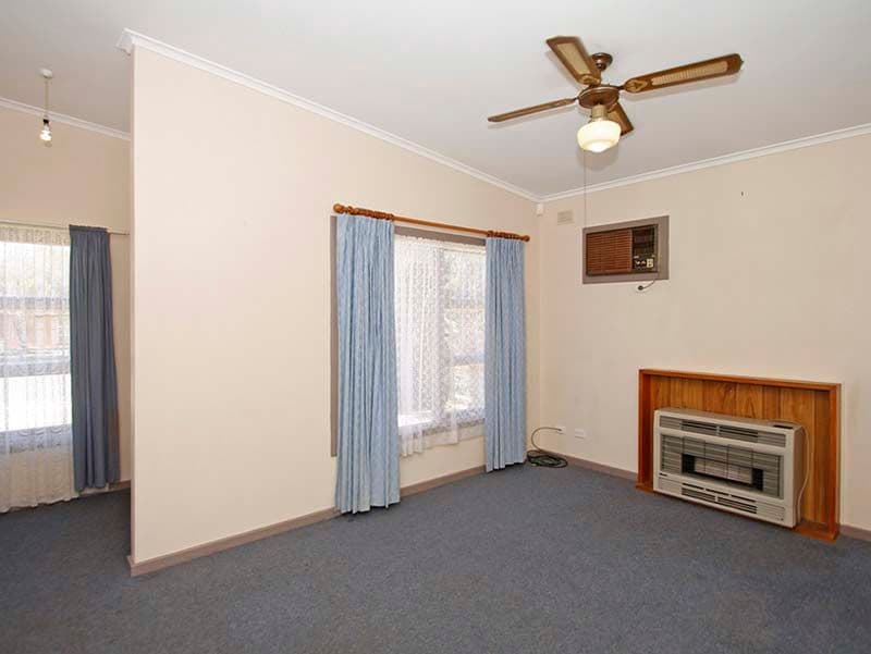 63 Selway Terrace, O'SULLIVAN BEACH SA 5166, O'Sullivan Beach - Thumbnail 2