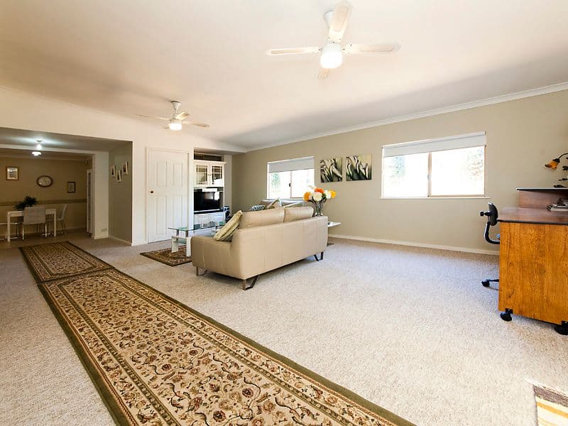 4 Chifley Place, HUNTINGDALE WA 6110, Huntingdale - Thumbnail 8