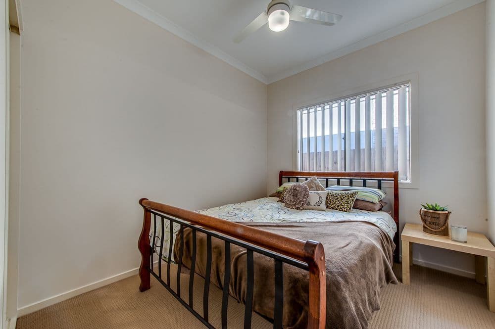 8 Arnaldo Avenue, Augustine Heights QLD 4300, Augustine Heights - Thumbnail 7