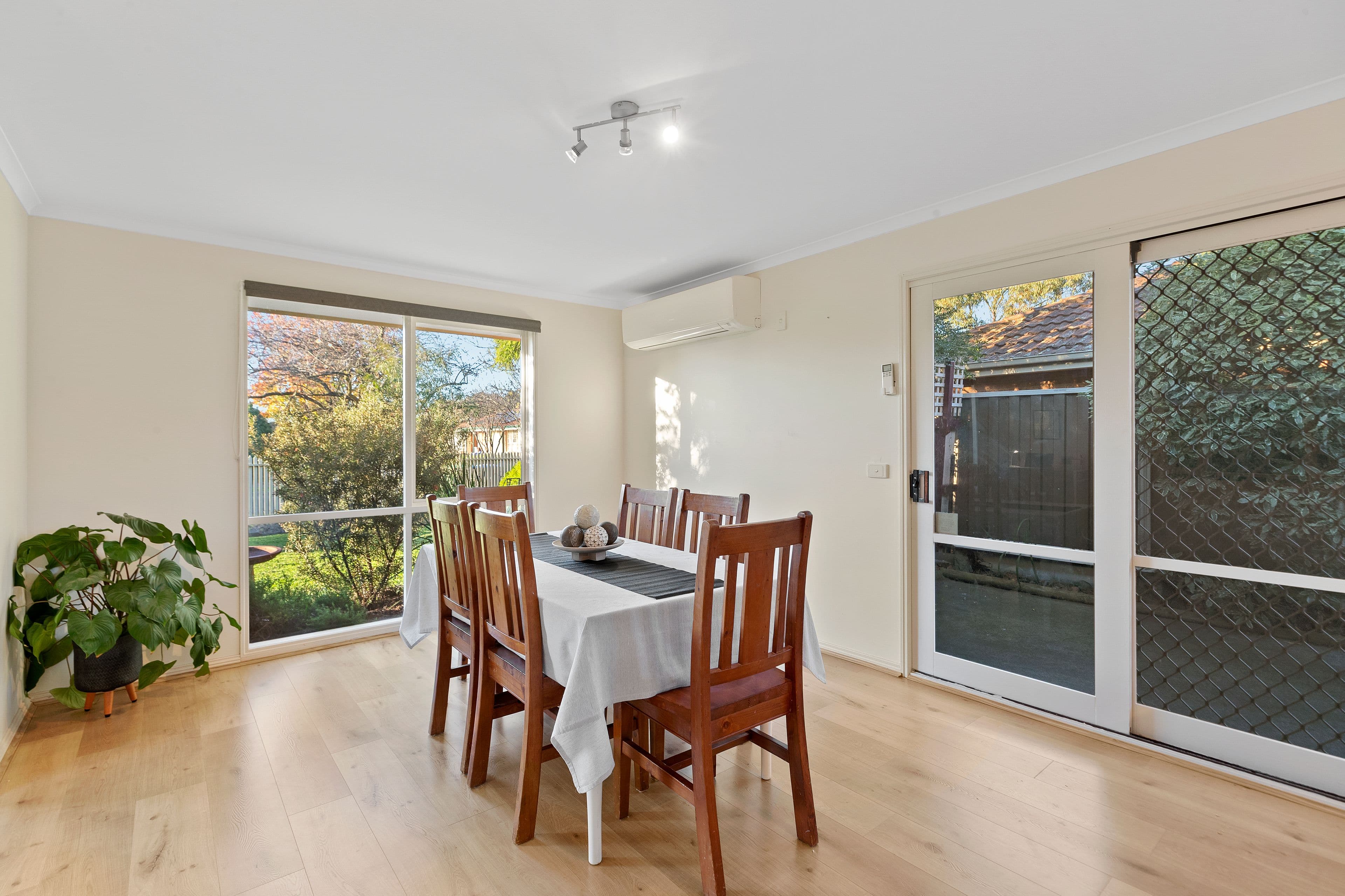 9 Waradgery Drive, Rowville VIC 3178, Rowville - Thumbnail 4