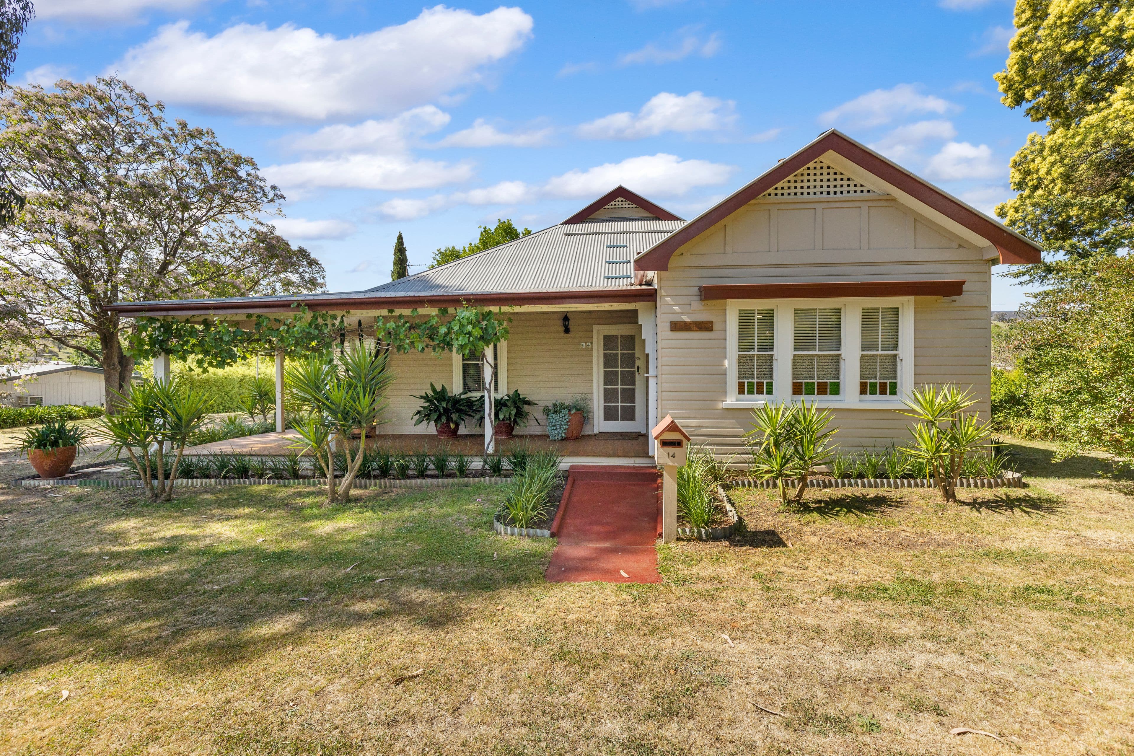 14 Tumut Street, Adelong NSW 2729, Adelong - Thumbnail 5