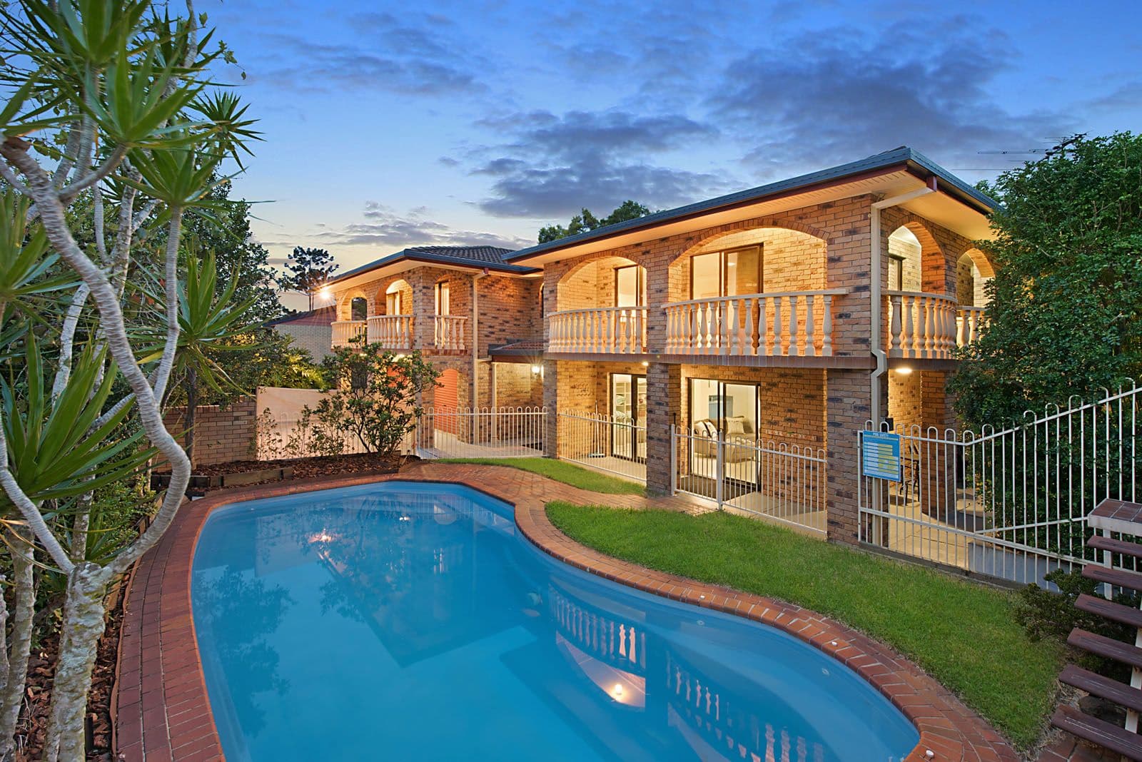 2 Archiva Street, Mount Gravatt East QLD 4122, Mount Gravatt East - Image 1