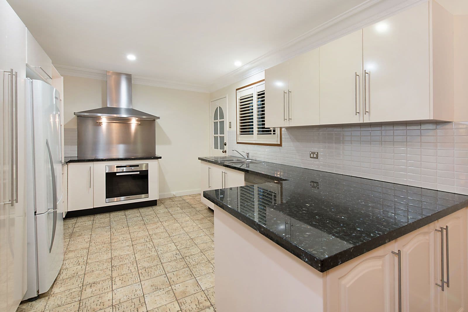 2 Archiva Street, Mount Gravatt East QLD 4122, Mount Gravatt East - Thumbnail 3
