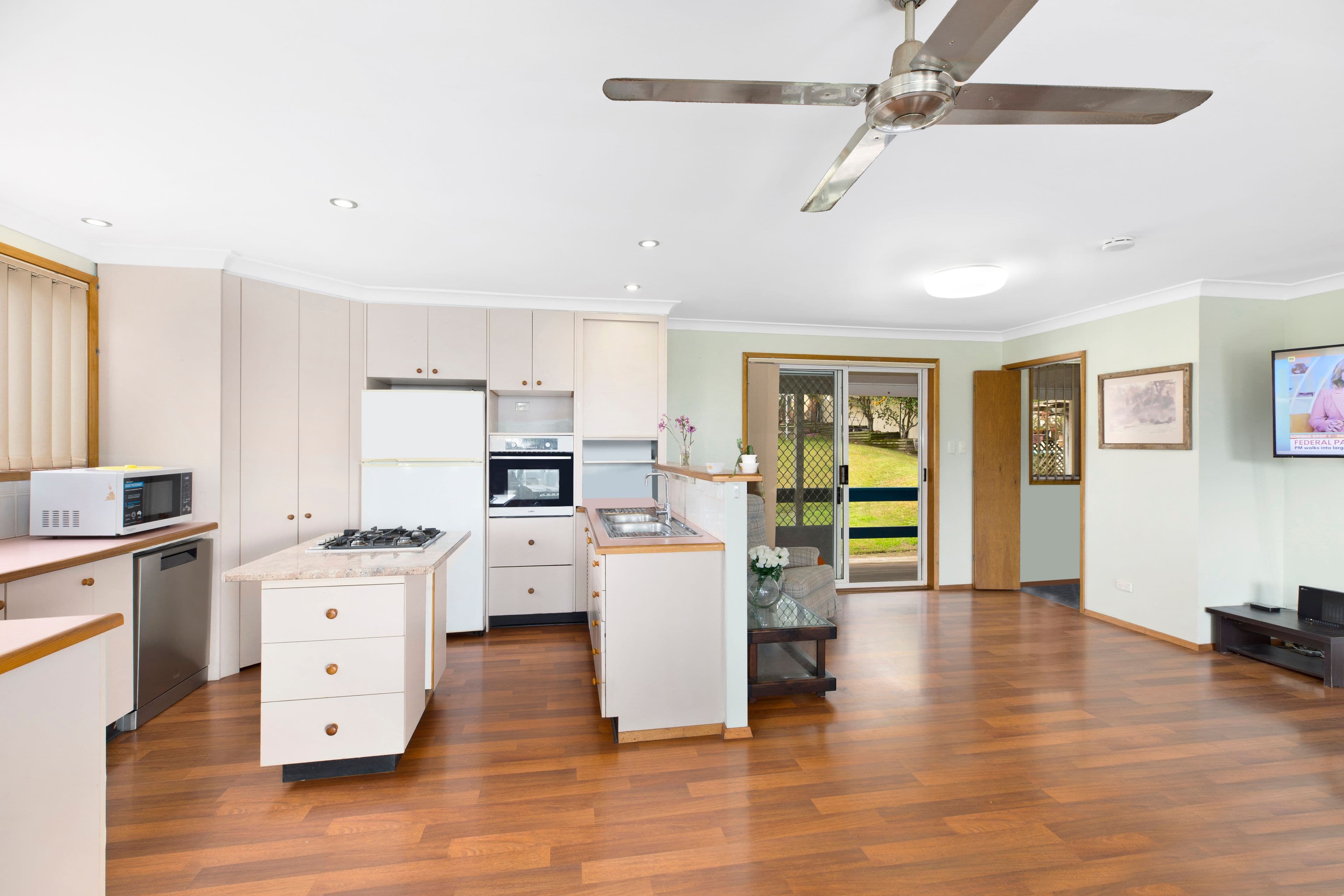 5 Redgum Close, Bateau Bay NSW 2261, Bateau Bay - Thumbnail 2