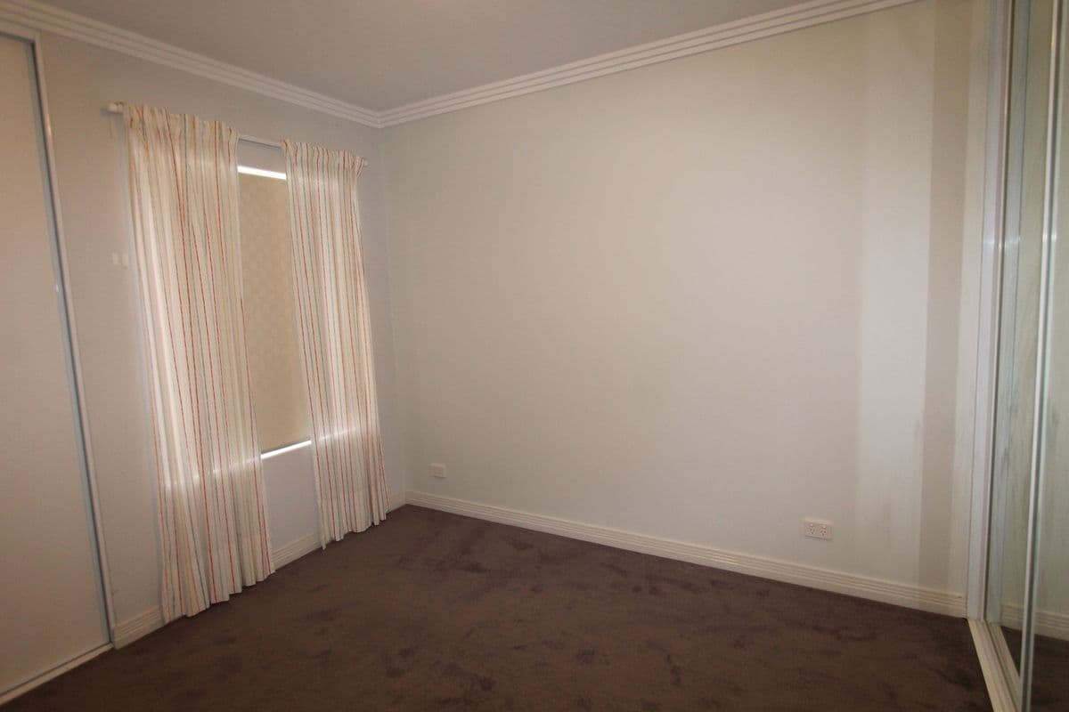 71A Culloton Crescent, Balga WA 6061, Balga - Thumbnail 2