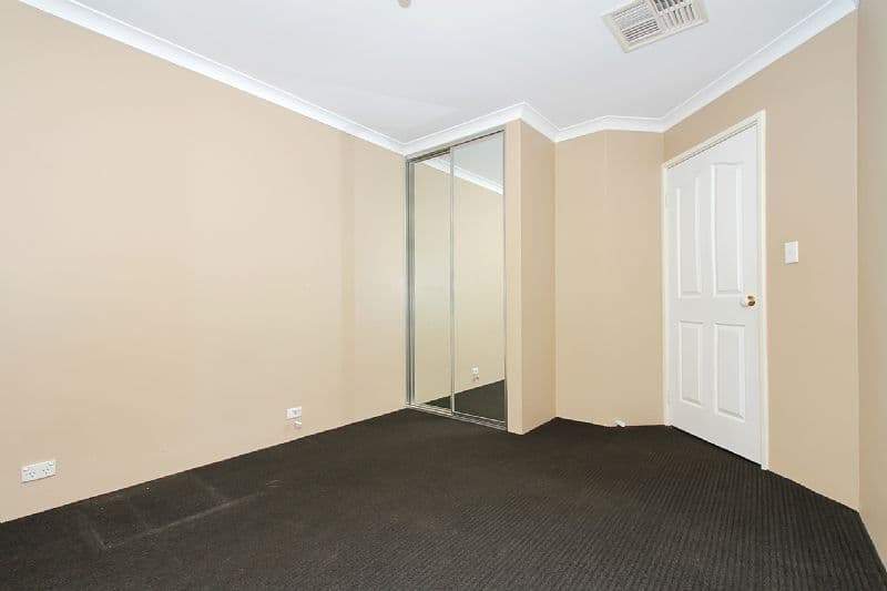 18 Sierra Chase, LEEMING WA 6149, Leeming - Thumbnail 4