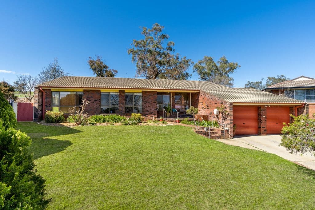 7 Lentara Street, Cowra NSW 2794, Cowra - Image 1