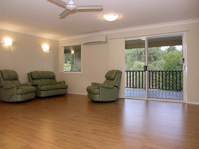 9 Atoli Rise, PACIFIC PINES QLD 4211, Pacific Pines - Thumbnail 7