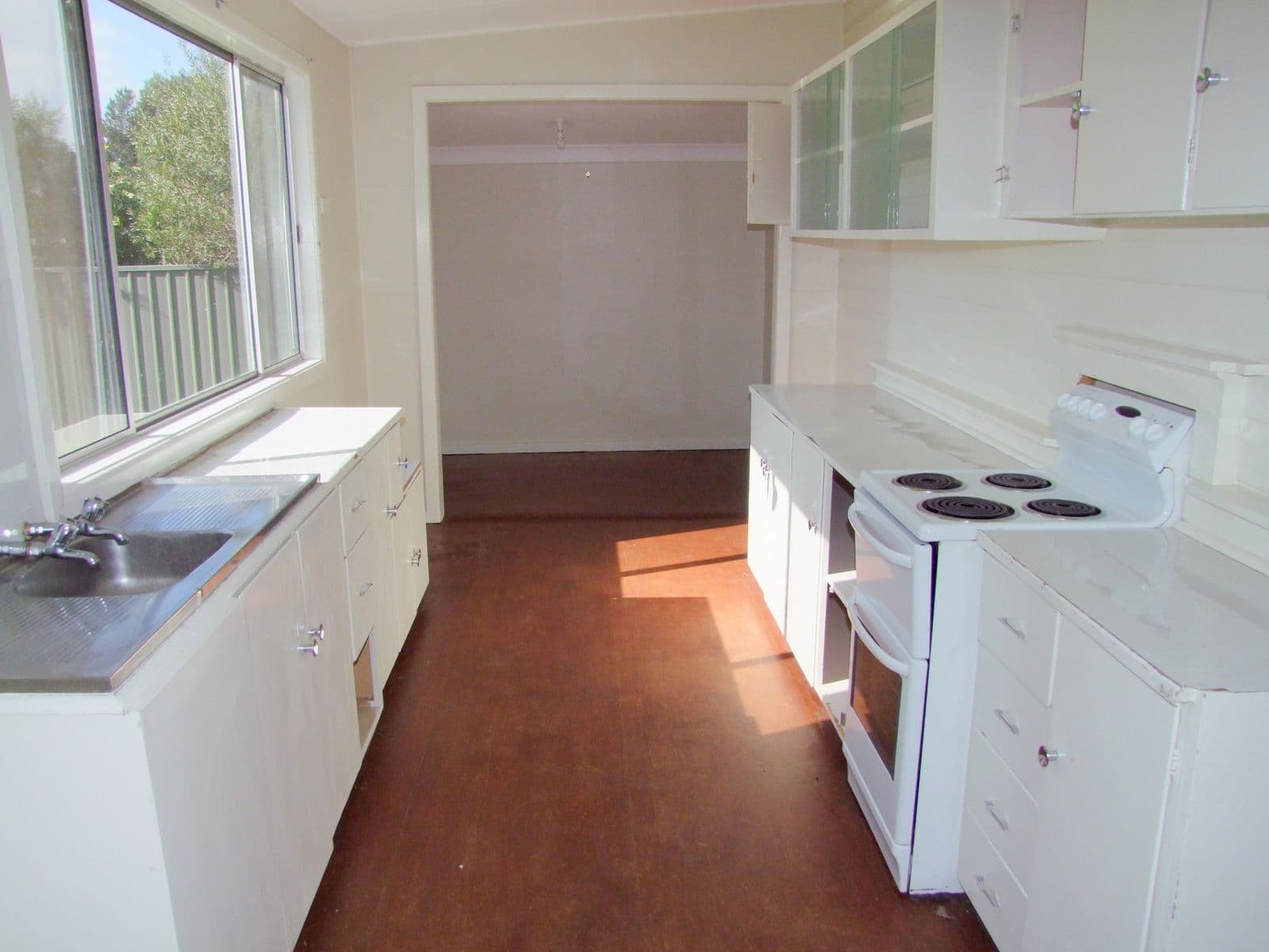 12 Carrington Street, Singleton NSW 2330, Singleton - Thumbnail 4